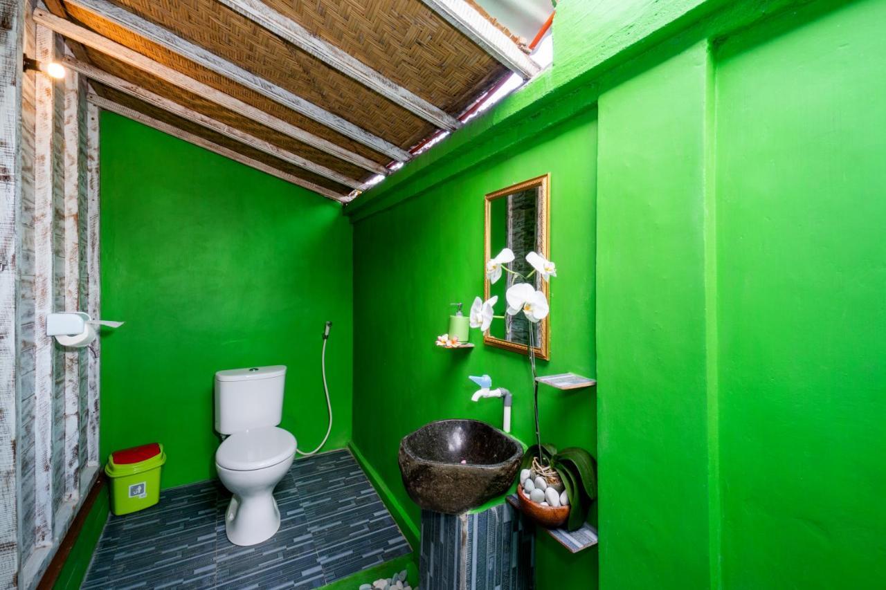 The Green Groves Hostel Nusa Lembongan  Bagian luar foto