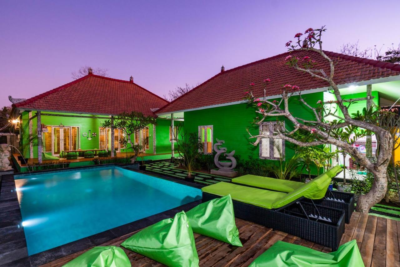 The Green Groves Hostel Nusa Lembongan  Bagian luar foto