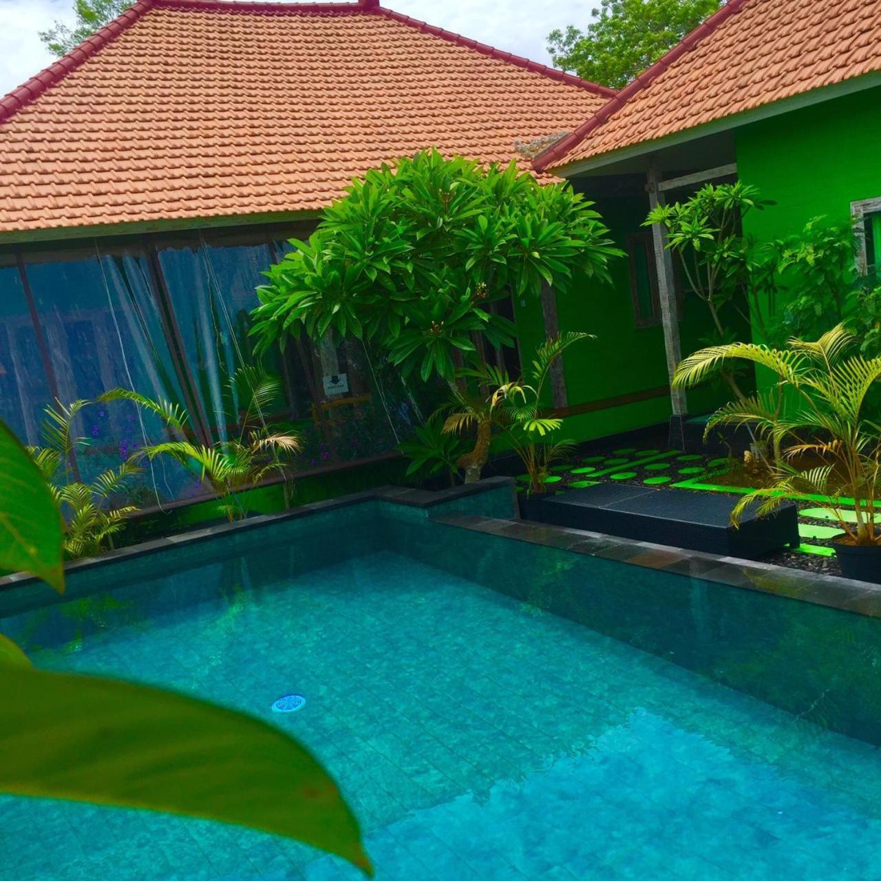 The Green Groves Hostel Nusa Lembongan  Bagian luar foto
