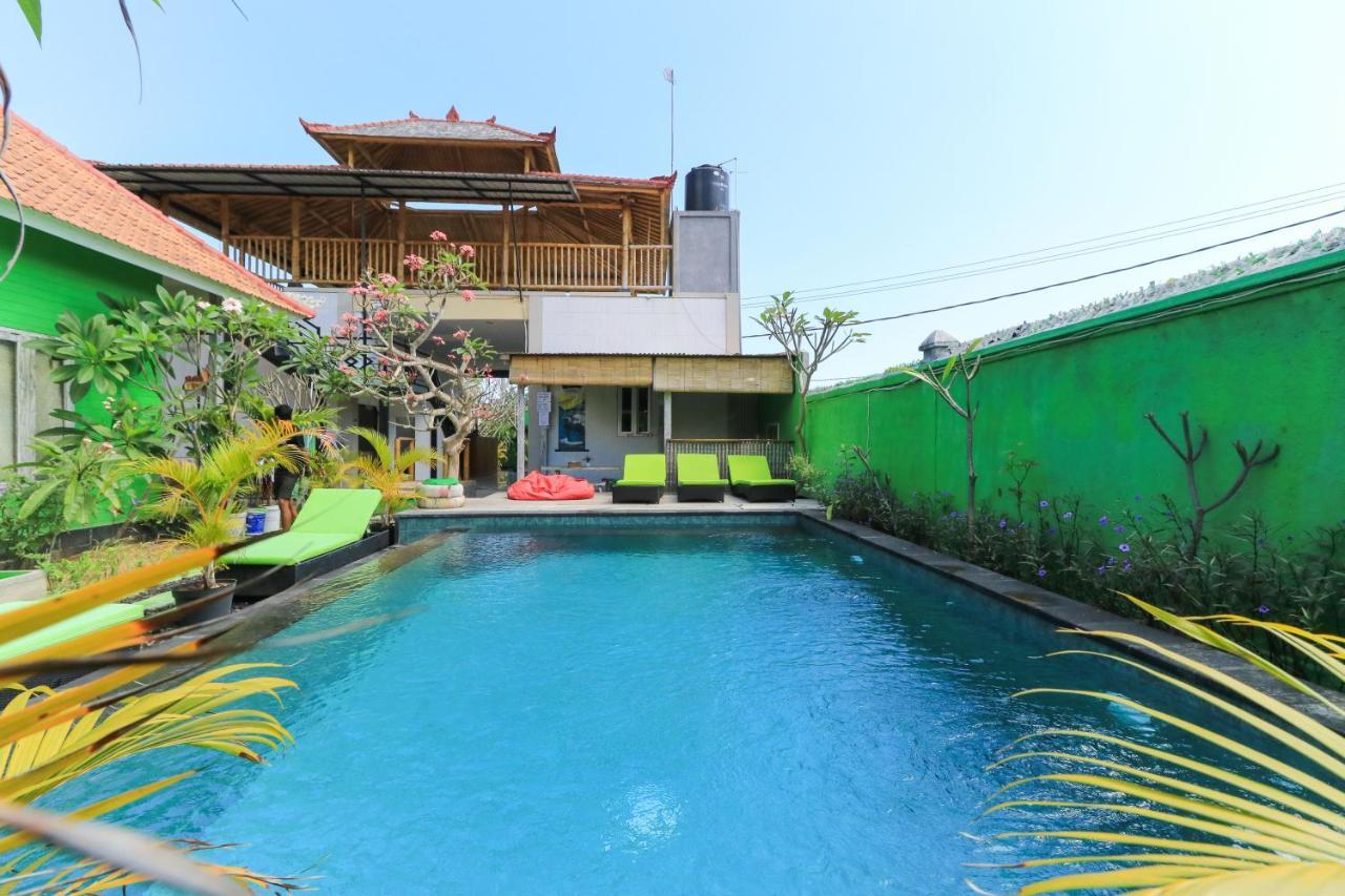 The Green Groves Hostel Nusa Lembongan  Bagian luar foto