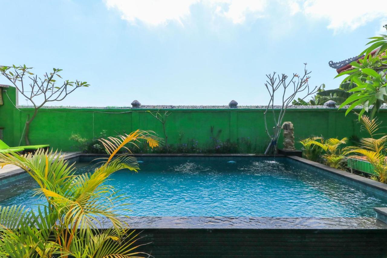 The Green Groves Hostel Nusa Lembongan  Bagian luar foto